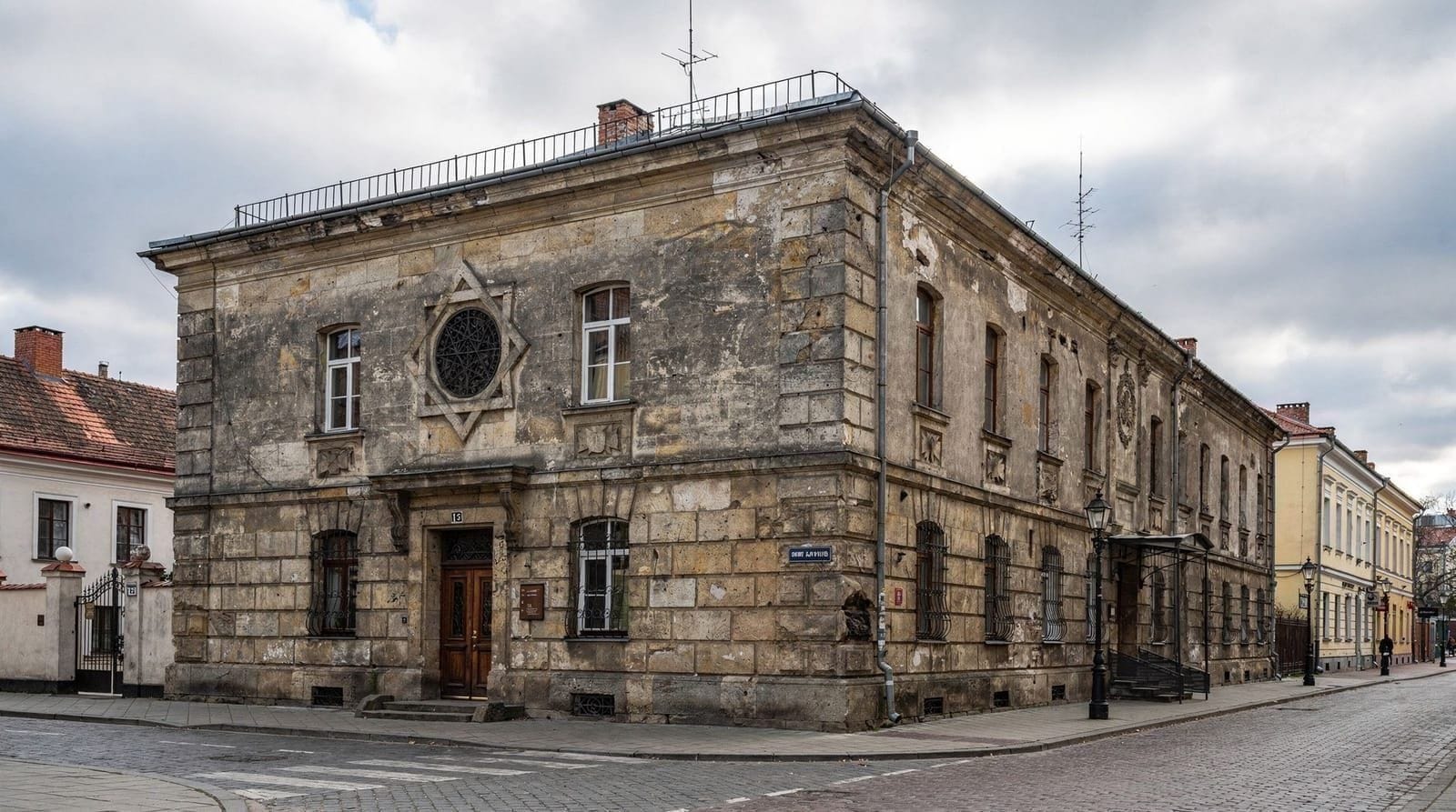 Vilnius: Jewish heritage 3 hour tour